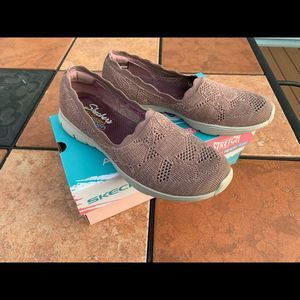 Skechers Slip On Sneakers - Seager Mauve